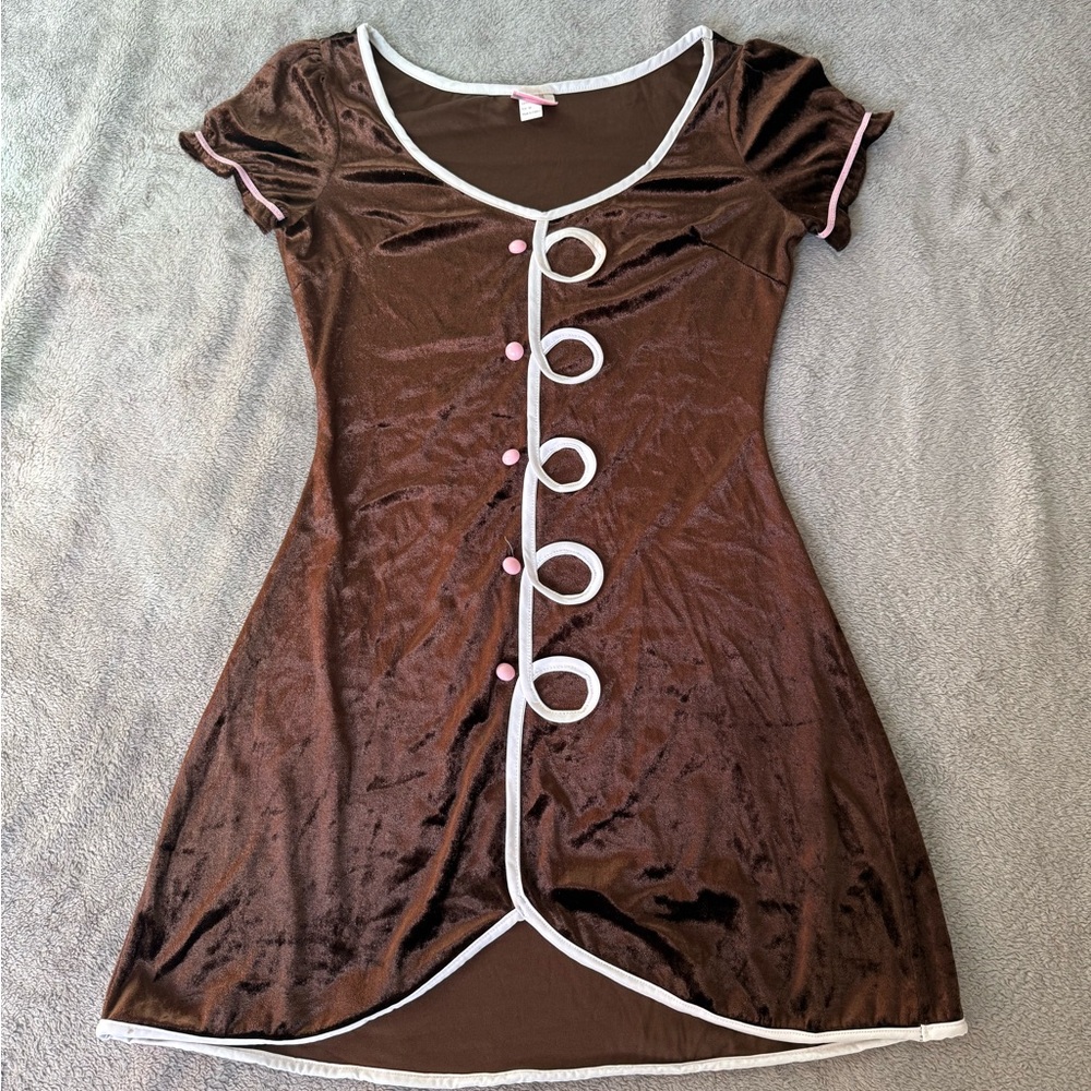 Elegant Moments Costume || Chocolate Cupcake Dress